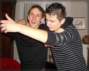 Thibaut danse pour oublier sa soif ....